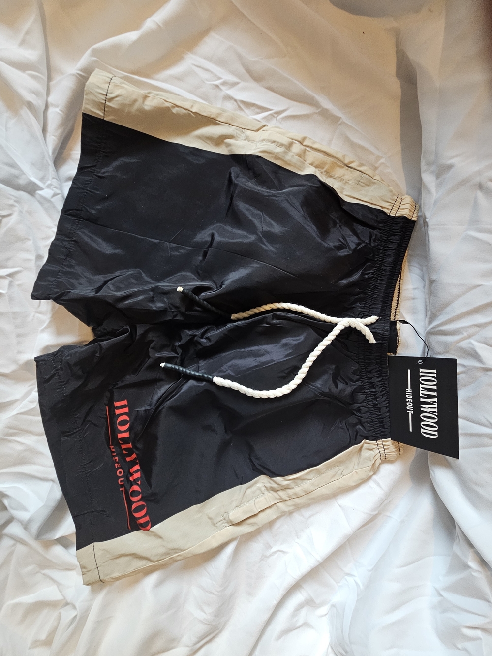 HOLLYWOOD HIDEOUT Men’s Black Summer Shorts with Beige Trim